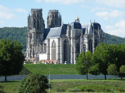 Appartcathedrale Ecrouves Exterior foto
